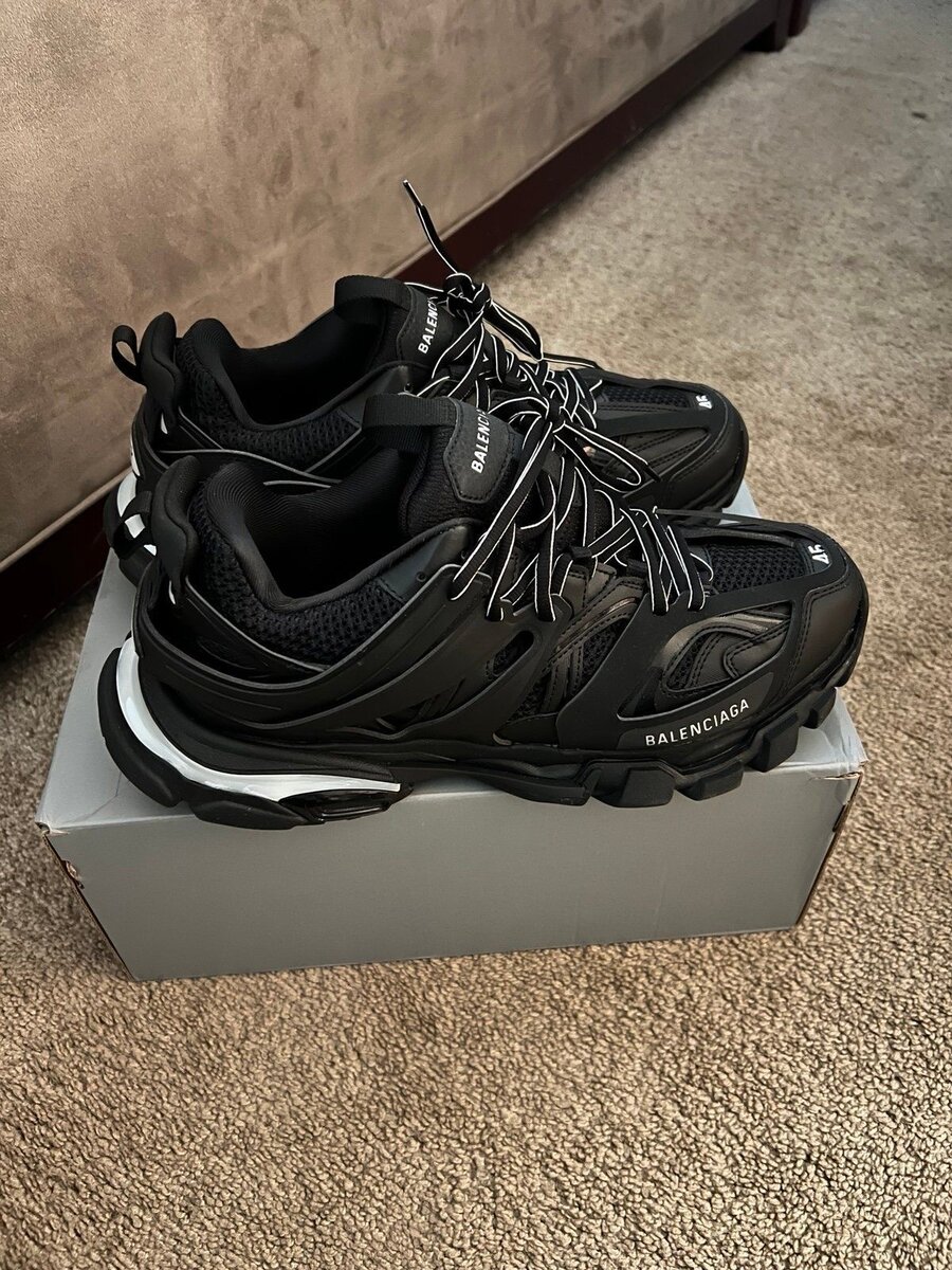 Balenciaga Sneakers Noirs
