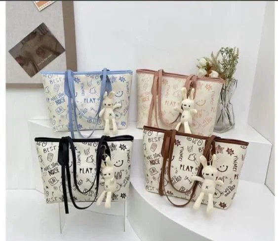 Sac fourre-tout avec peluche