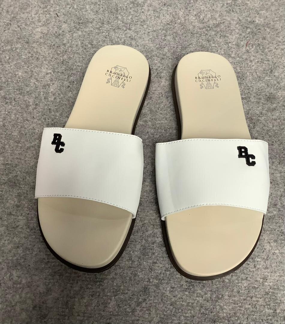 Sandales en cuir élégantes