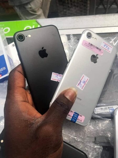 iPhone 7 - Écran Retina HD