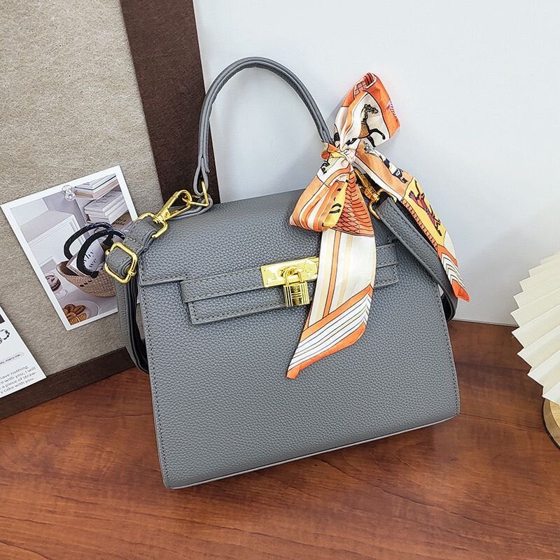 Sac à main élégant femme