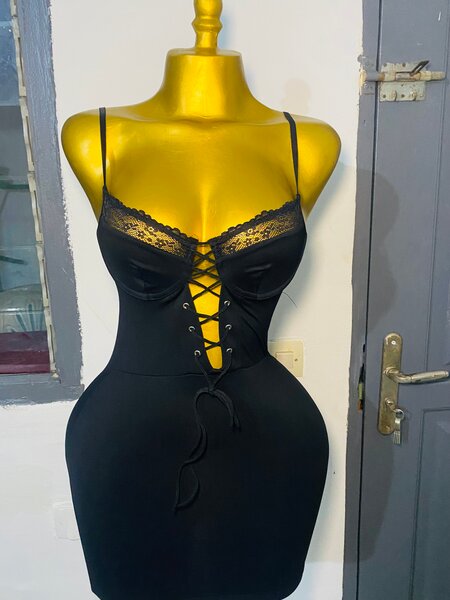 Robe moulante sexy noire