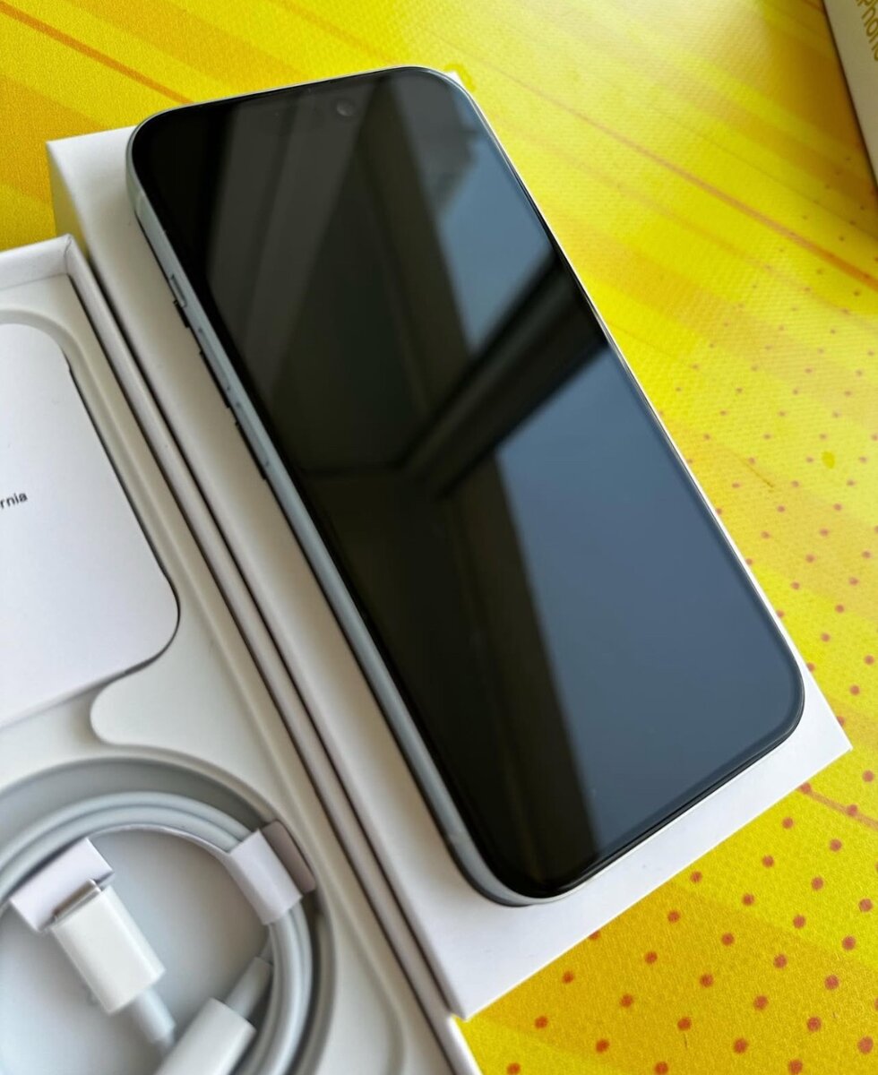 iPhone 13 eSIM unlock 128gig