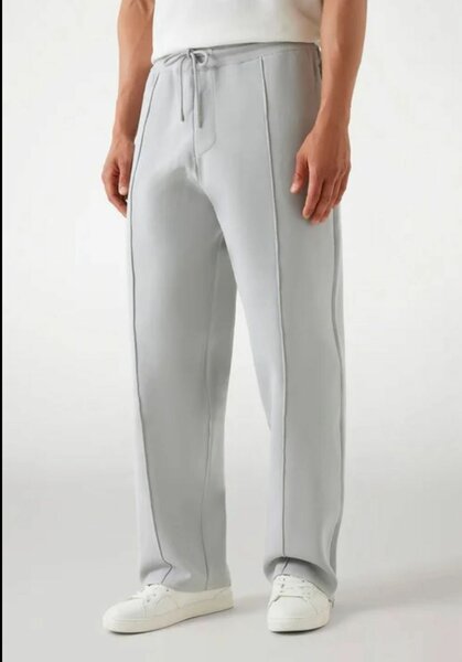 Pantalon de jogging gris élégant
