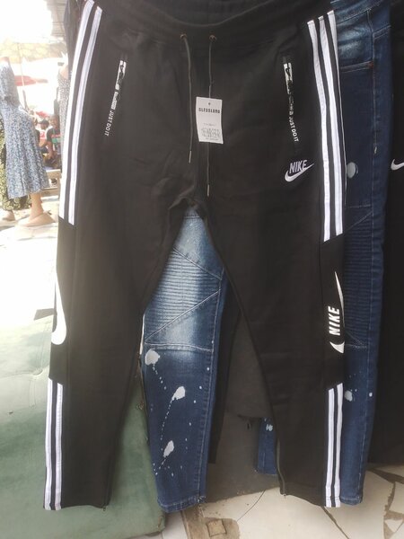 Nike bottom trousers