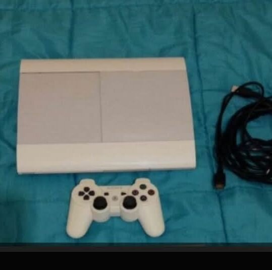 Console PS3 Super Slim Blanc
