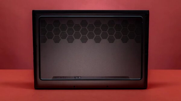 DELL ALIENWARE M16 R2 (2024)