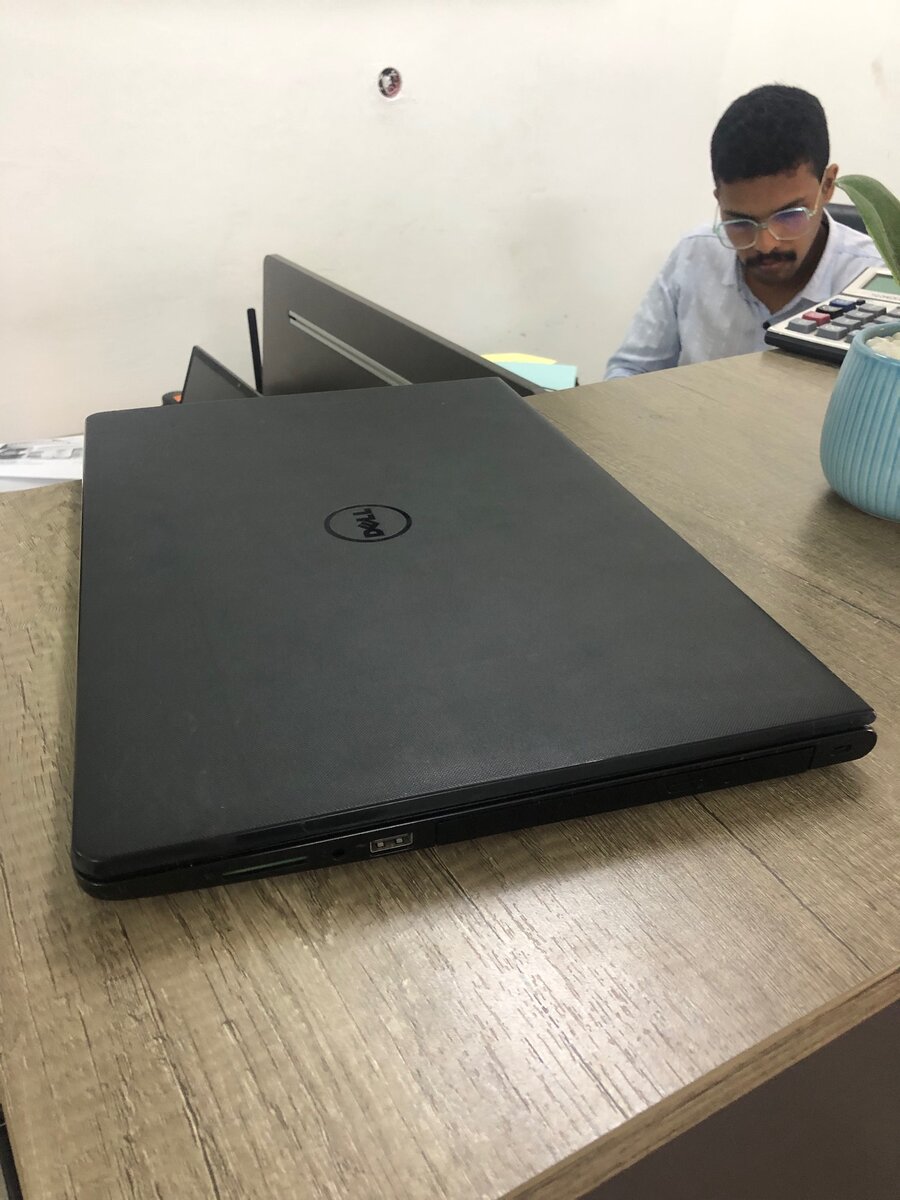 DEL INSPIRON 15 - 4Go - 1To