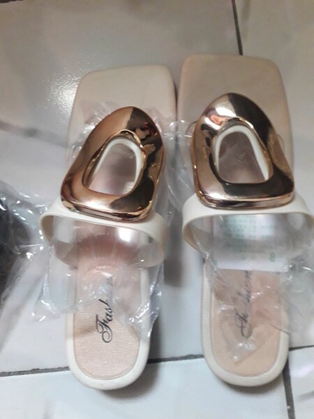 Sandales en PVC pluie et plage