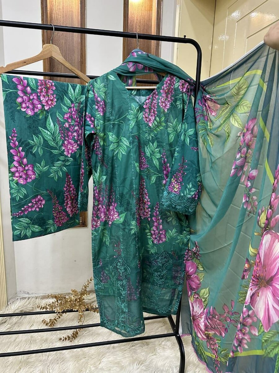 Digital printed suit