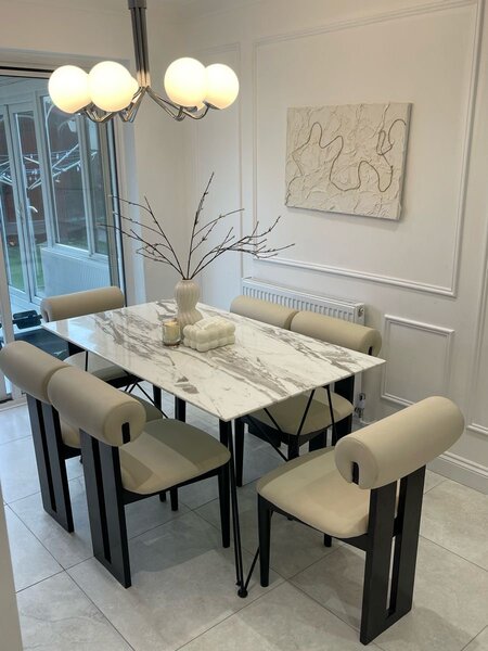 Table à manger en marbre moderne