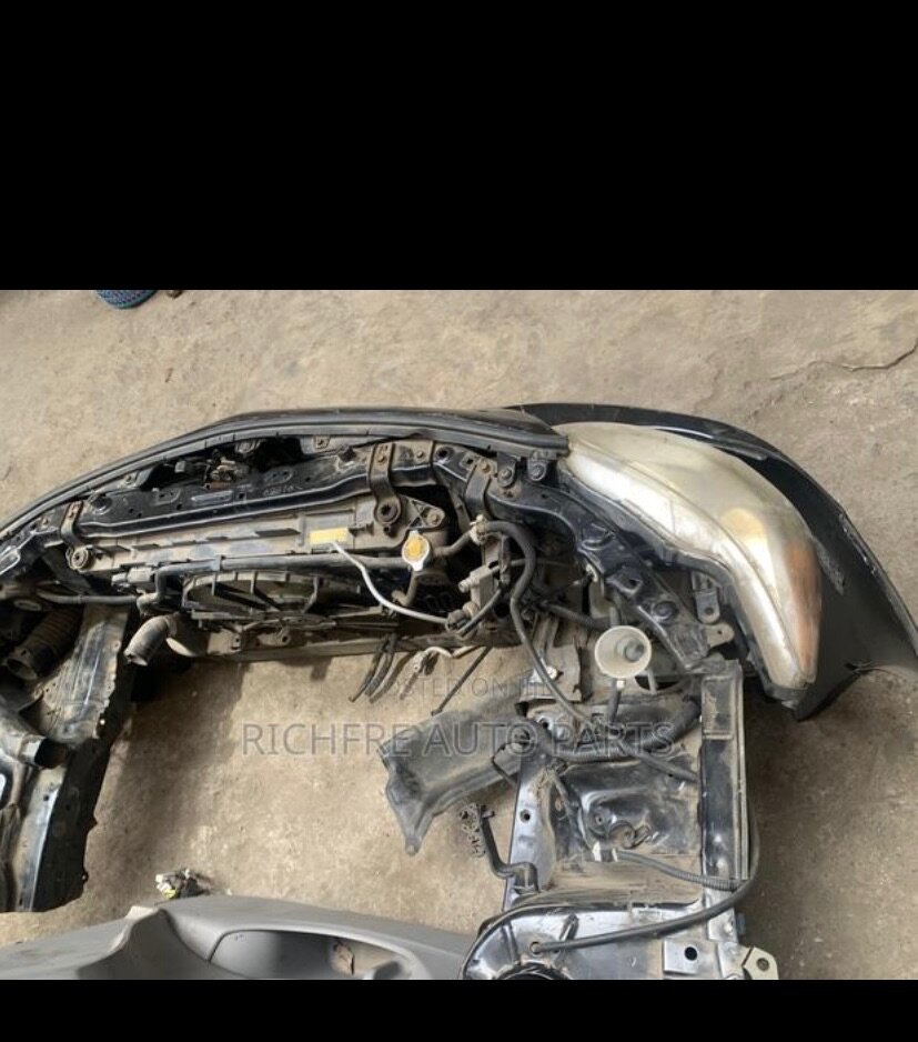 Original Toyota Corolla 2009-2013 Front Cut