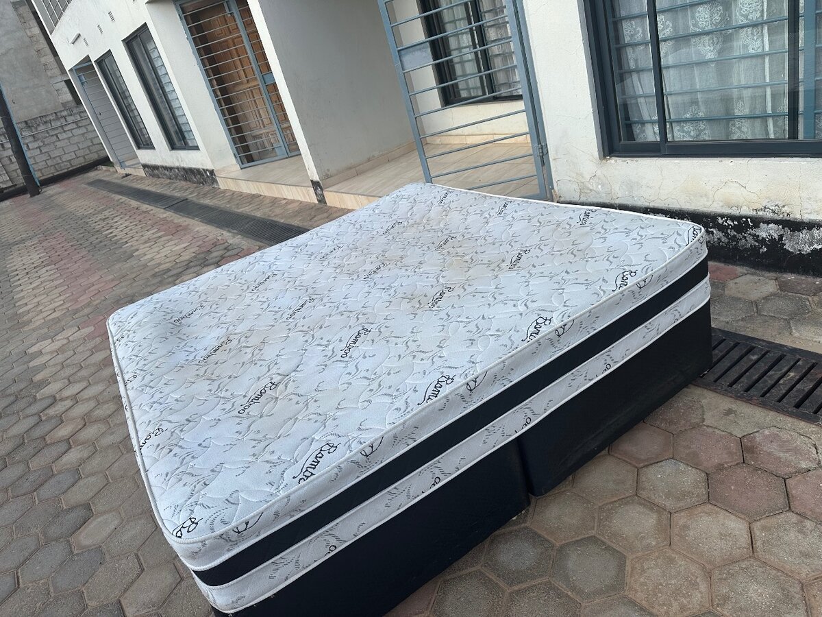 Spring king size bed