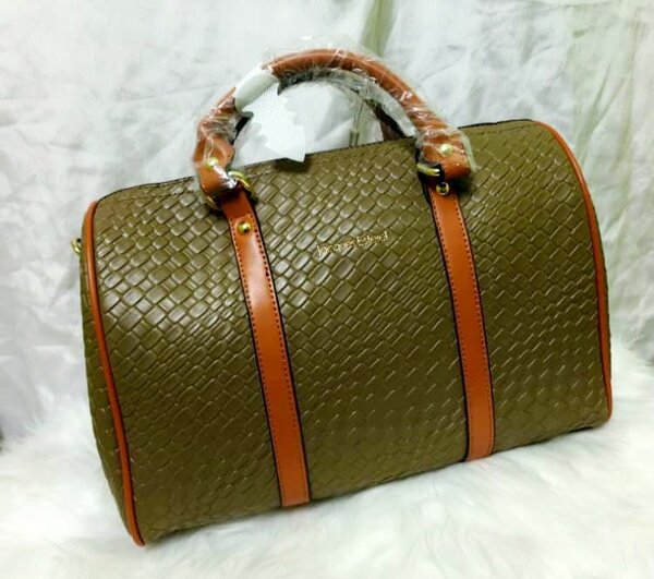 Sac à main en cuir tressé