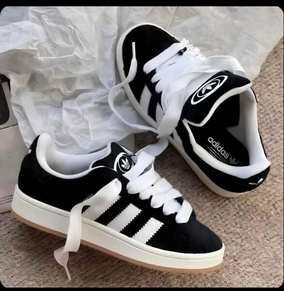 Chaussures Adidas Classic Noir