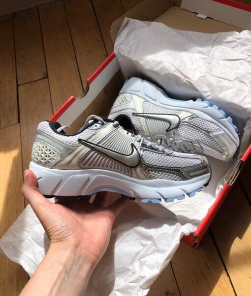 Chaussures de sport légères