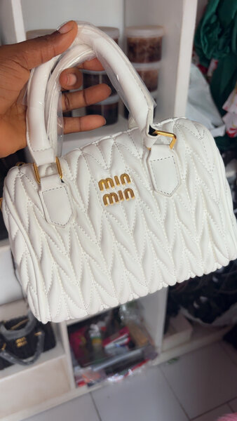 Sac à main blanc chic