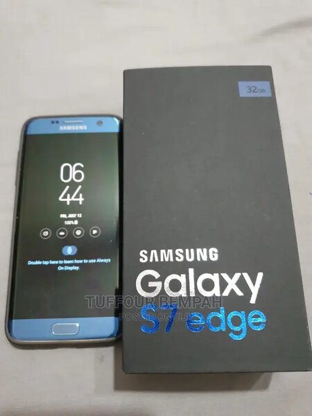 New Samsung Galaxy S7 edge 64 GB Blue