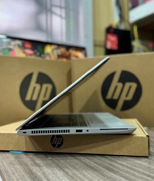 Ordinateur portable HP élégant