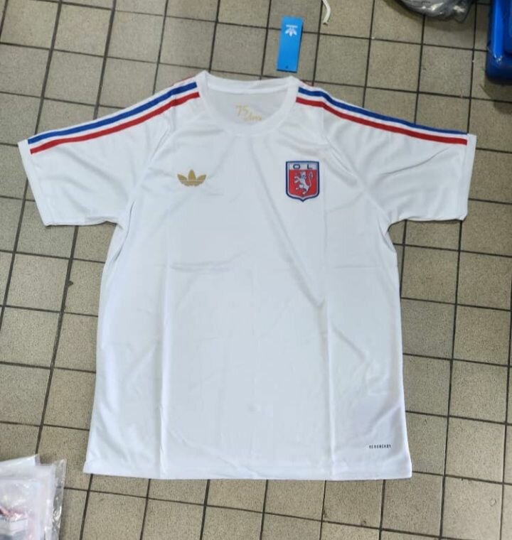 Maillot de football rétro blanc