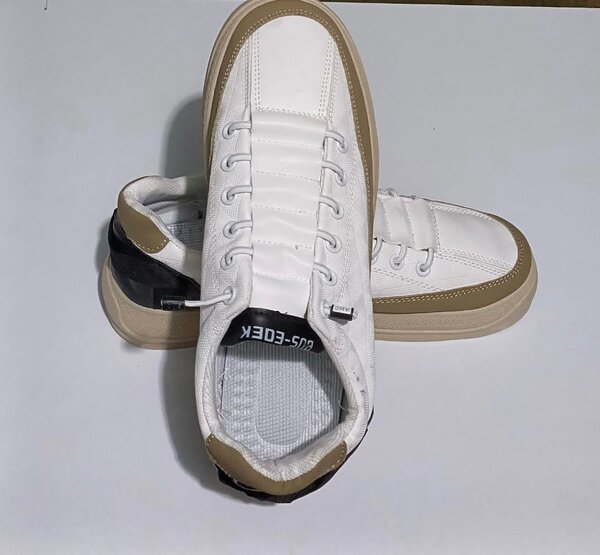 Sneakers en cuir blanc unisexe