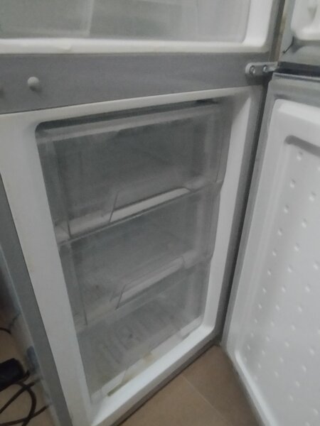 Réfrigérateur Nasco 150L