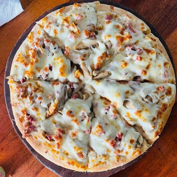 Pizza gourmet à partager