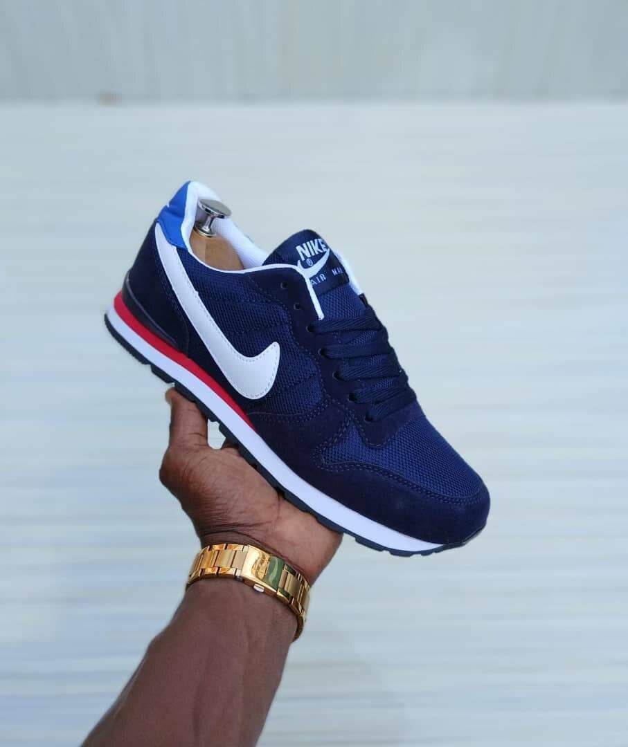 Baskets Nike Classiques Homme