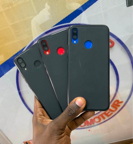 Huawei Nova 3i Smartphone