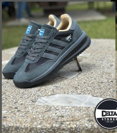 Stylish and comfortable sneakers 1st Class Kicks 🔥🔥 THE OG’s💪