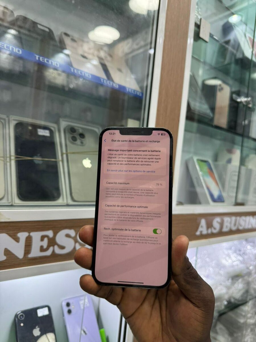 iPhone 12 Pro Max 128giga bleu