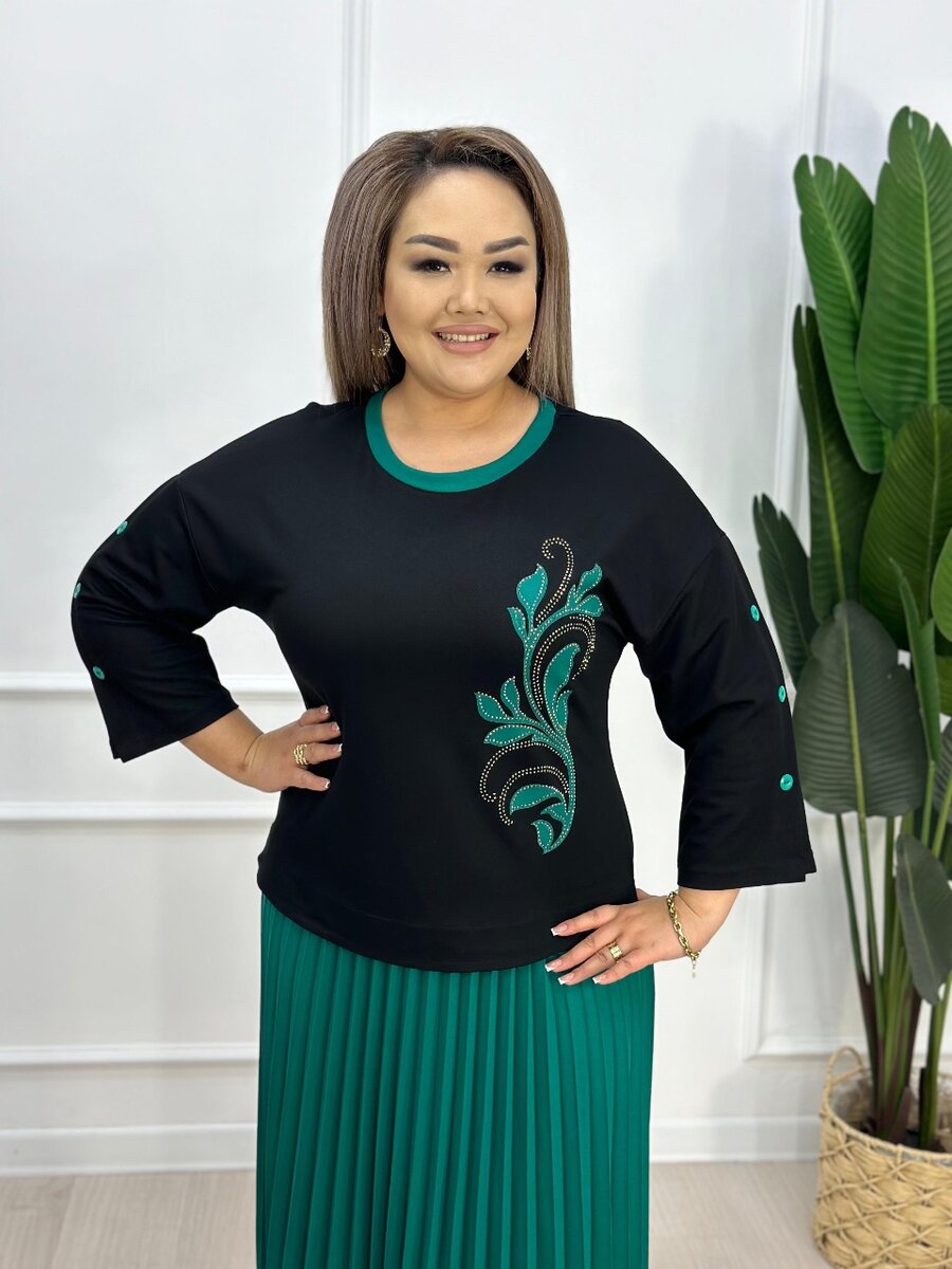 Женское платье для больших размеров