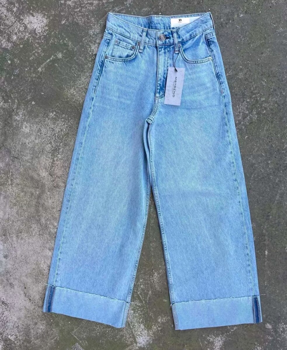 Джинсовые широкие брюки