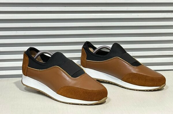 Chaussures, brun-noir