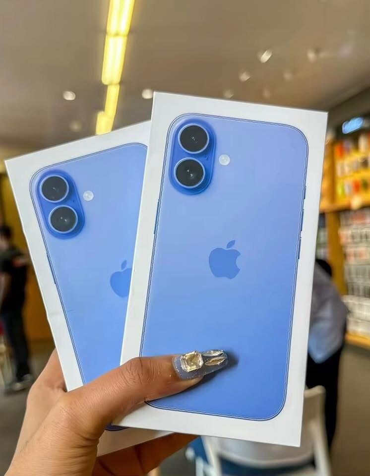 PROMO IPHONE 16 simple