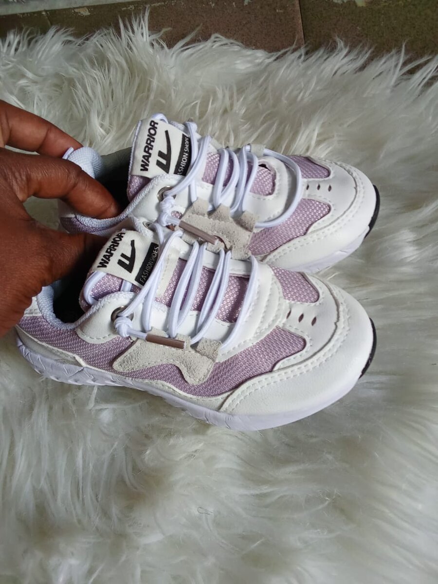 Baskets fashion pointure 28