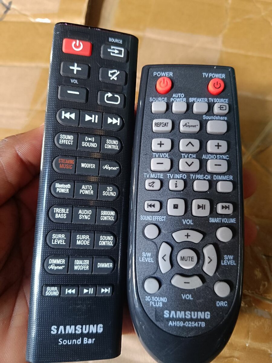 Samsung barre de son télécomma