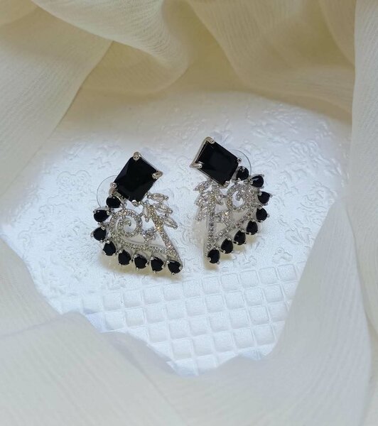 Ladies earrings