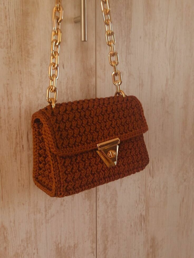 Handle crochet purses