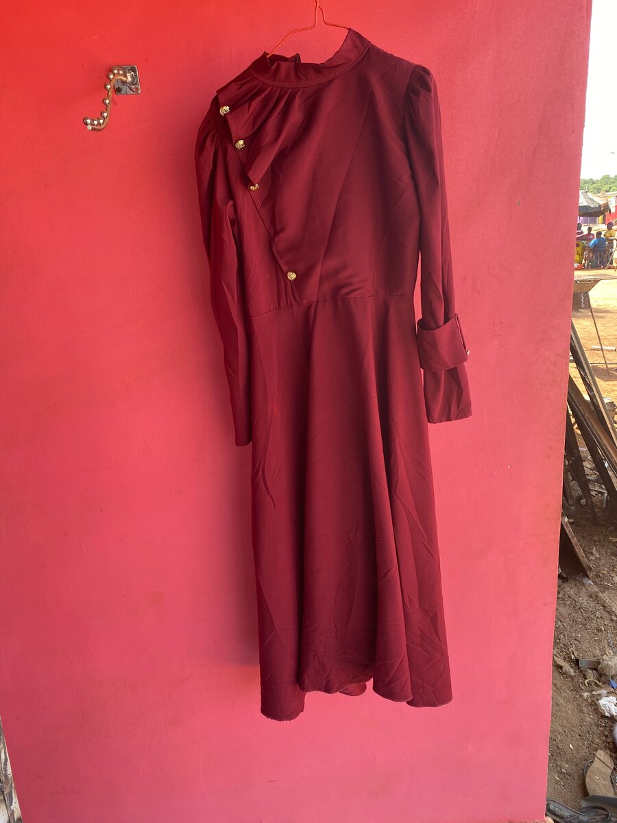 Robe élégante à manches longues