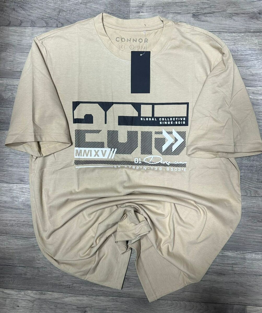 T-shirt graphique tendance