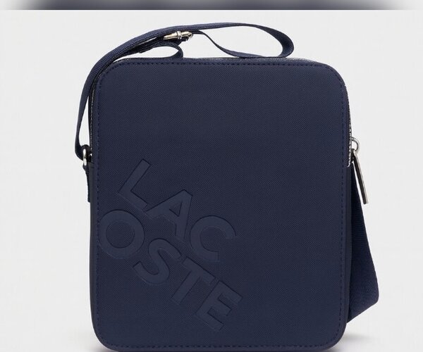 Sacoche Lacoste élégante