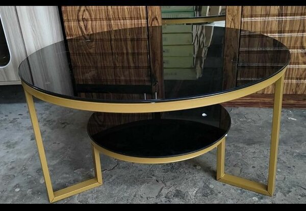 Table basse en verre noir