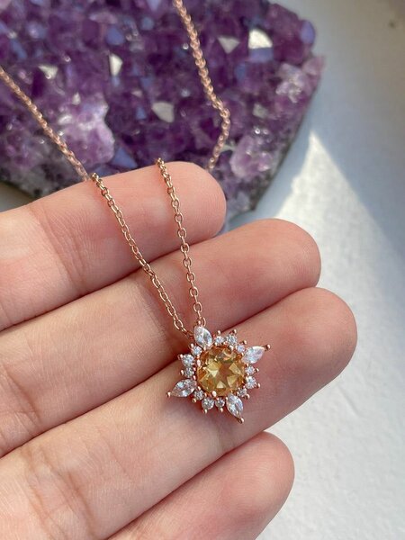 Champagne Spark PENDANT
