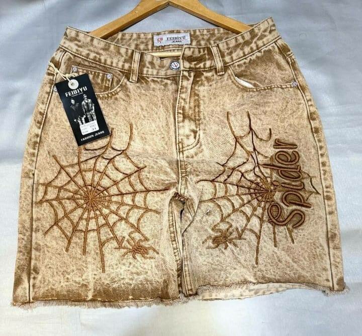 Jupe en jean toile d'araignée