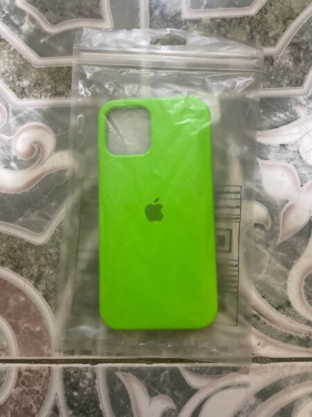 Coque Verte iPhone 12