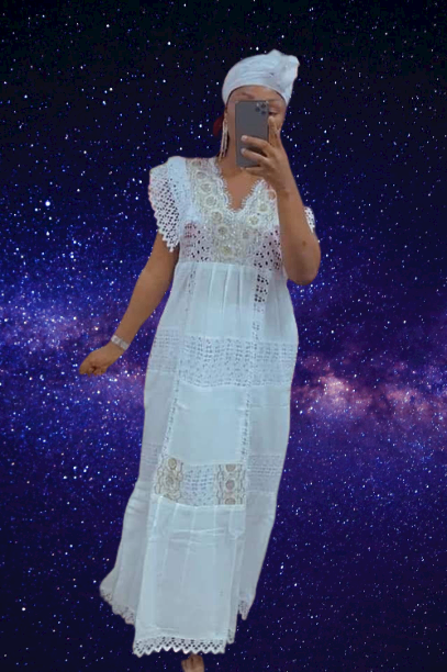 Robe chic dentelle longue perl