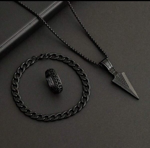 Ensemble de bijoux noir élégant