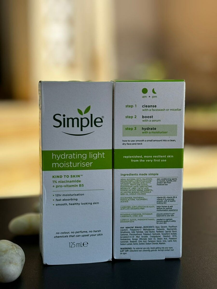 Simple hydrating light moisturiser