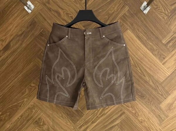 Shorts en cuir pour hommes